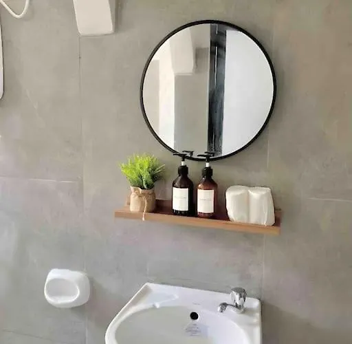 Apartment New Modern Near & Airport Sudtungan