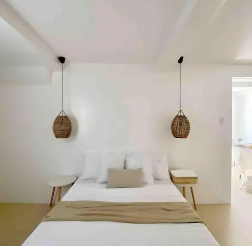 New Modern Near & Airport Apartment *